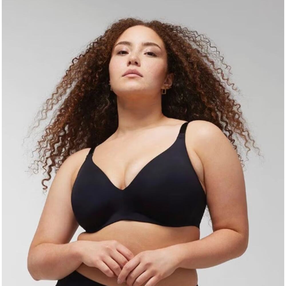 Soma Women's Size 38D Black Vanishing Back 360 Wireless Ultra-Thin Padding Bra